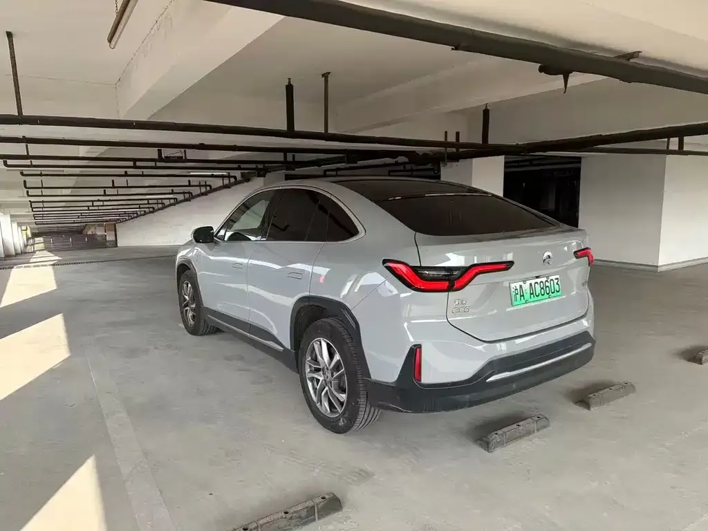 NIO EC6 — фото 8