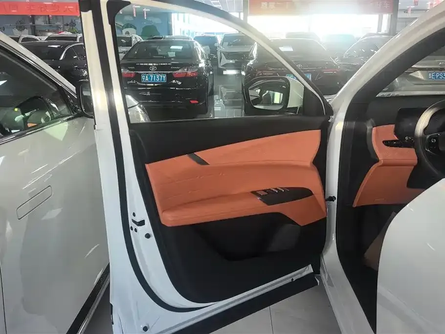 Changan CS75PLUS — фото 10