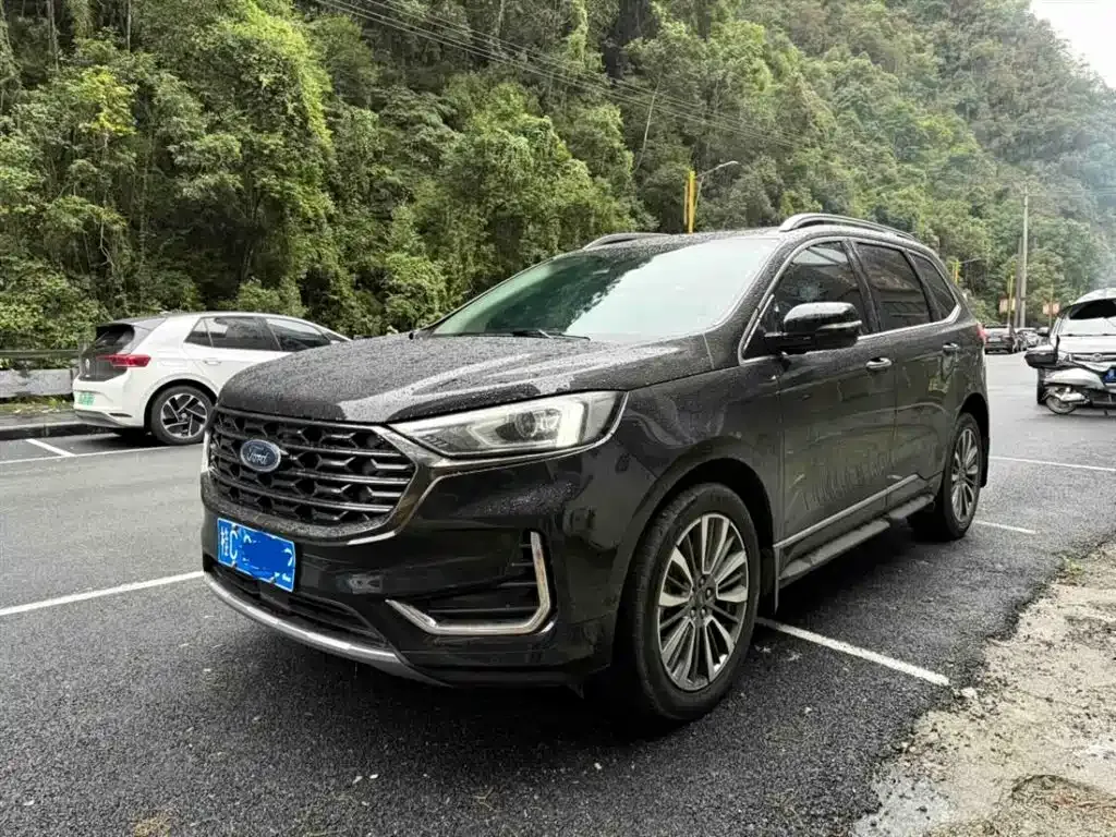 Ford Edge 2021 из CN, фото 1