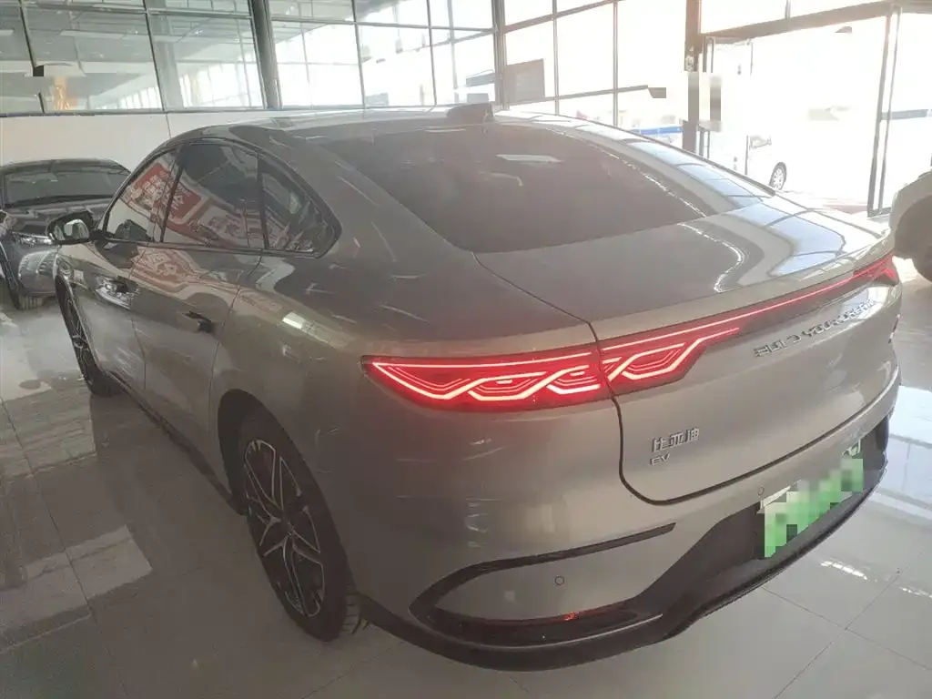BYD Han 2026 из CN, фото 2