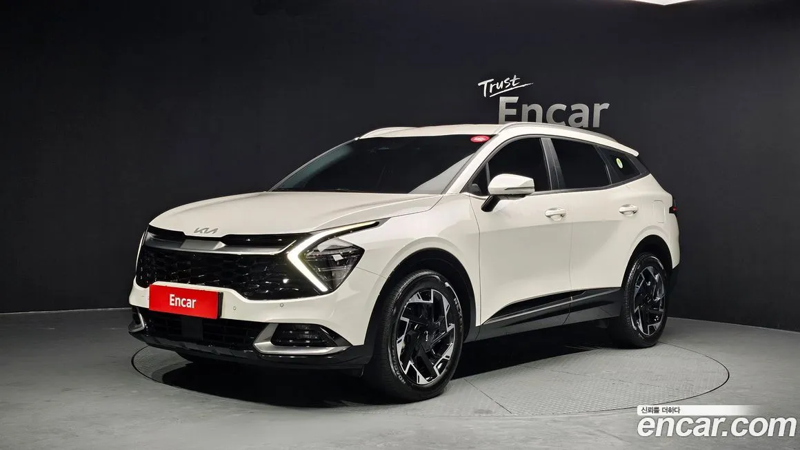 Kia Sportage — фото 1