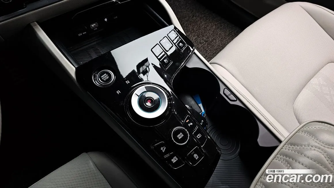 Kia Sportage — фото 8