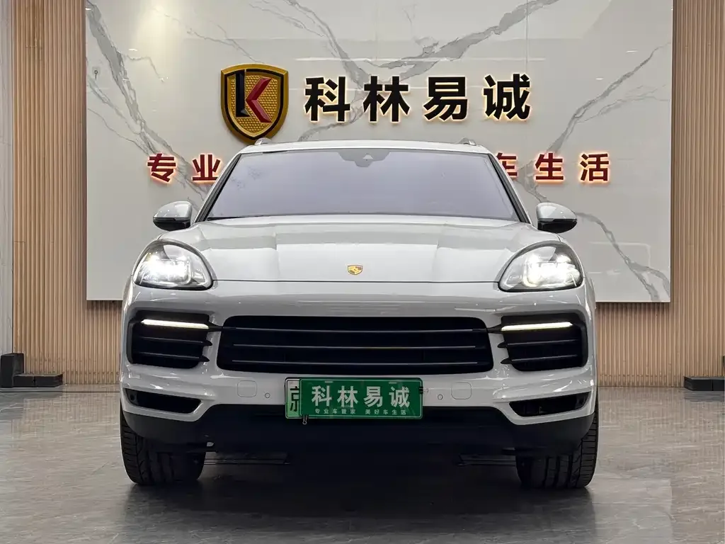 Porsche Cayenne Hybrid — фото 7