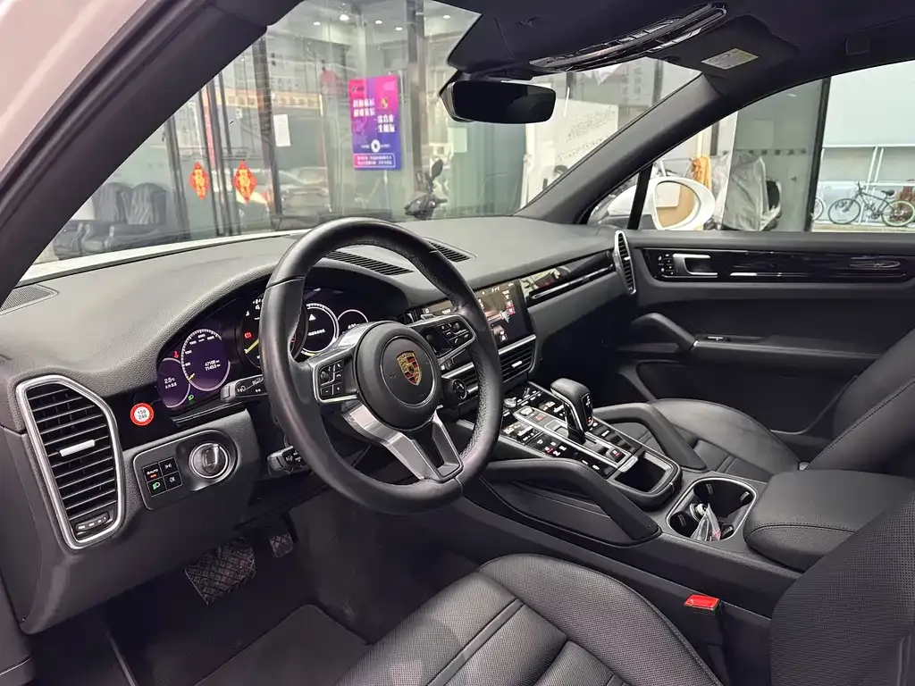 Porsche Cayenne Hybrid — фото 4