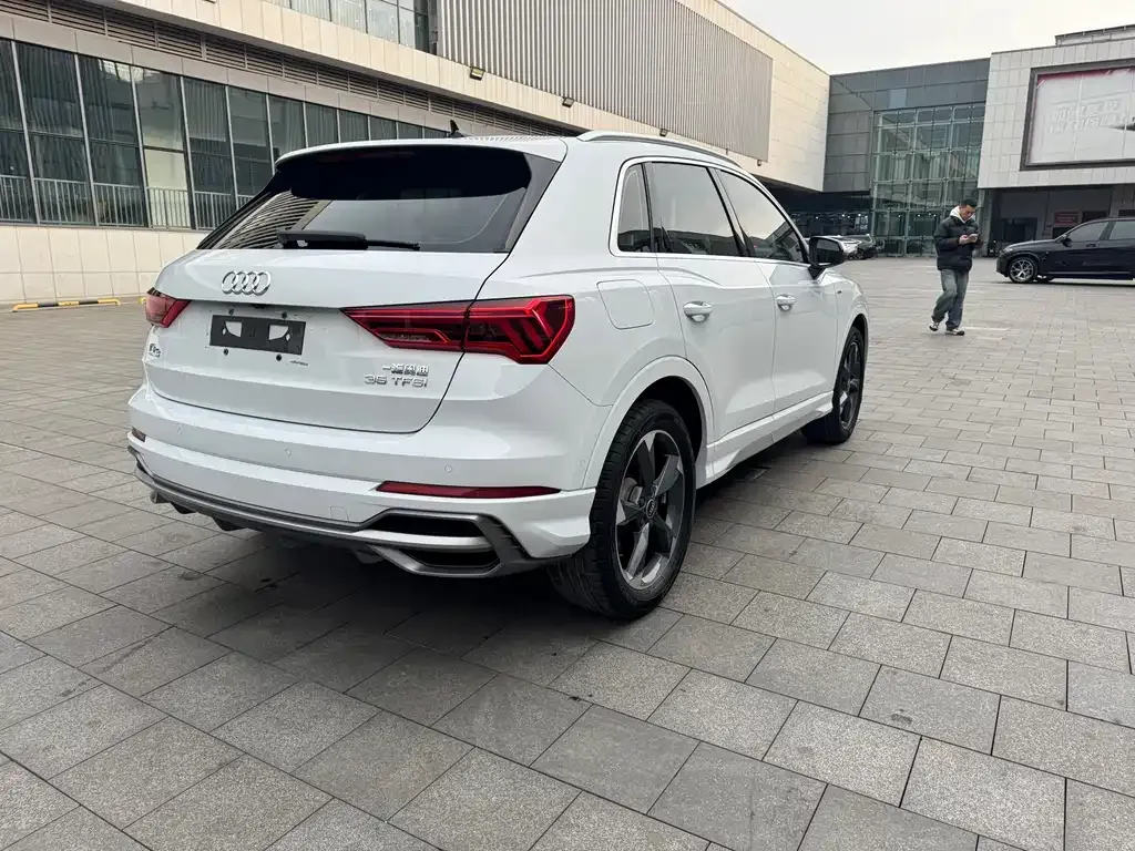 Audi Q3 2022 из CN, фото 6