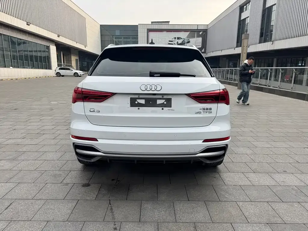 Audi Q3 2022 из CN, фото 8