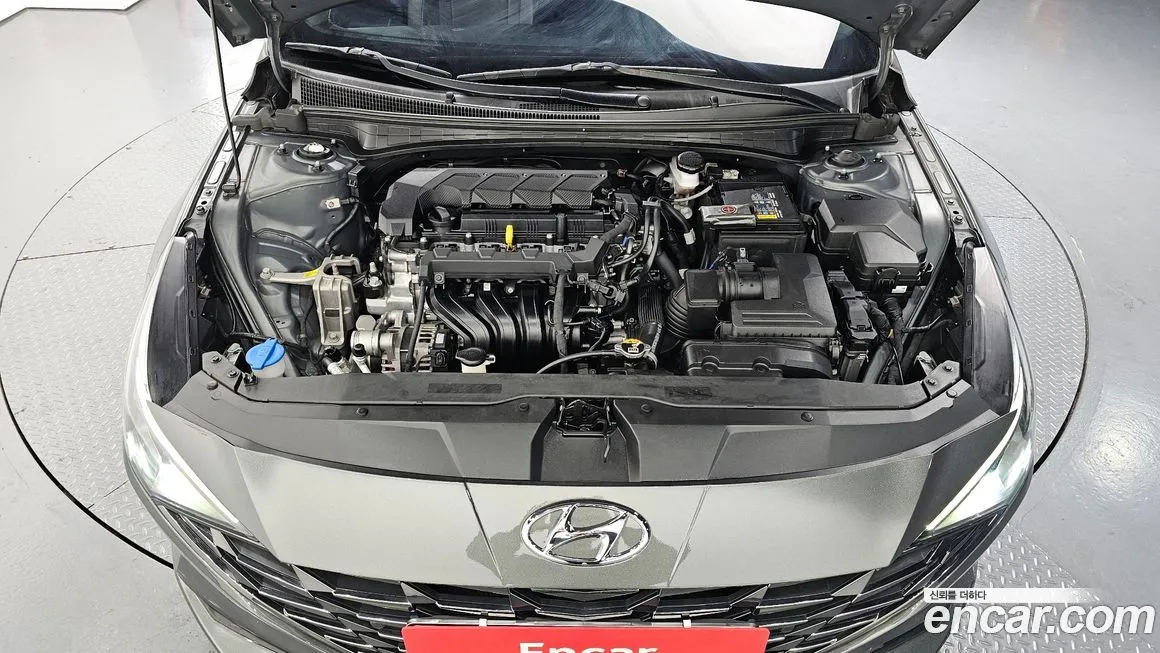 Hyundai AVANTE — фото 9