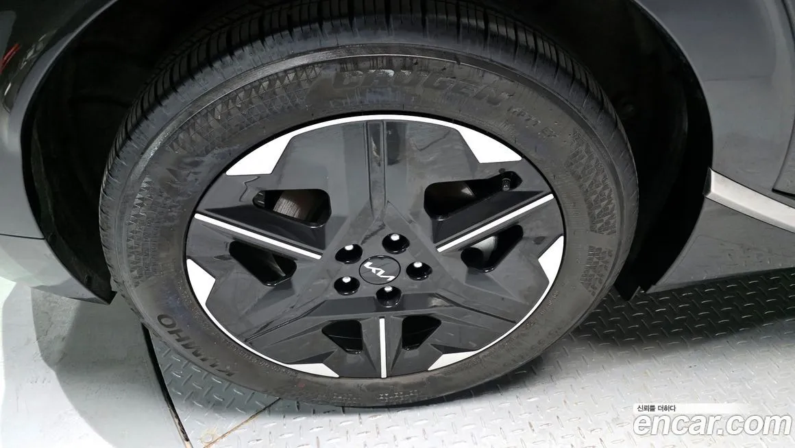 Kia EV6 2025 из KR, фото 8