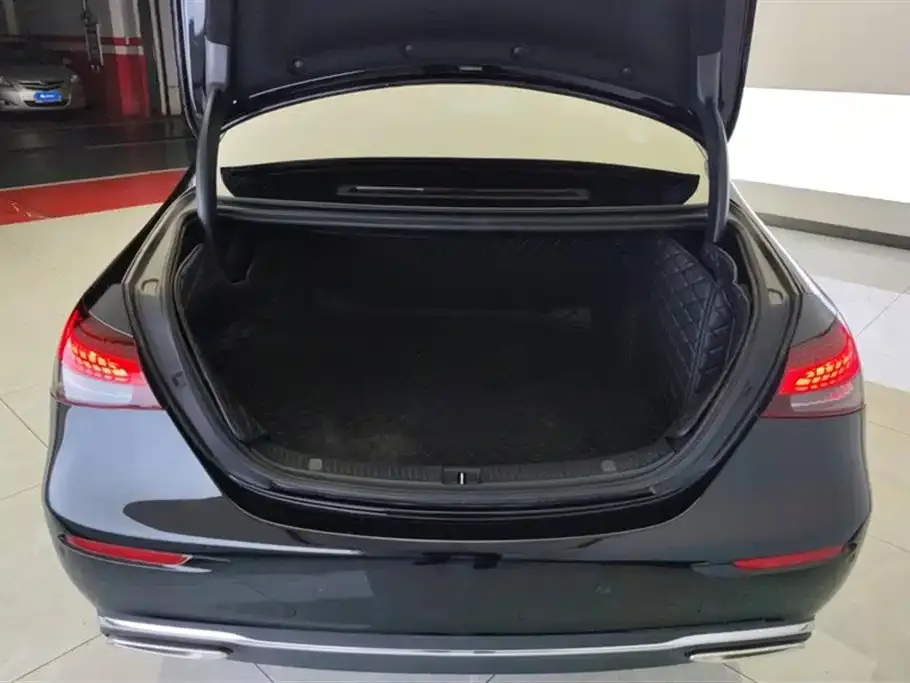 Mercedes-Benz E-Class 2022 из CN, фото 4
