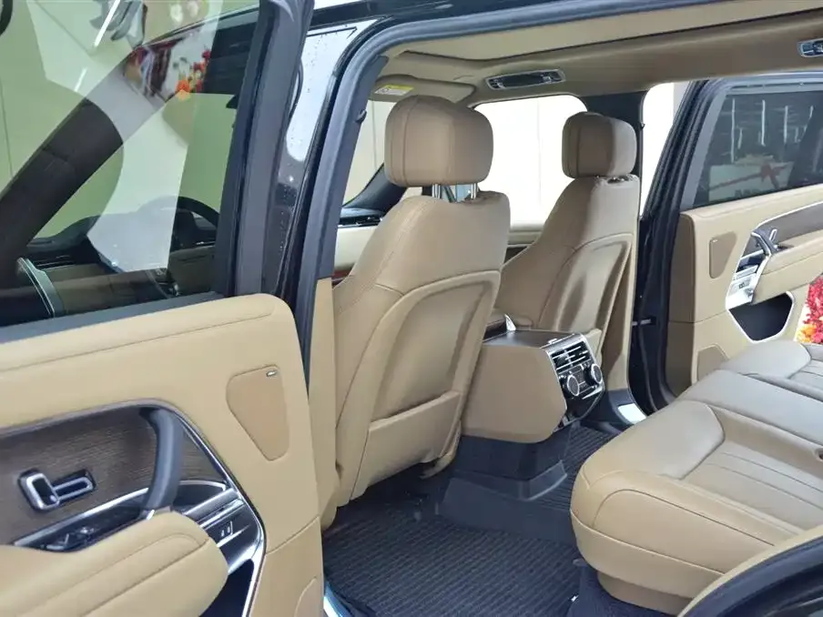 Land Rover Range Rover 2026 из CN, фото 3