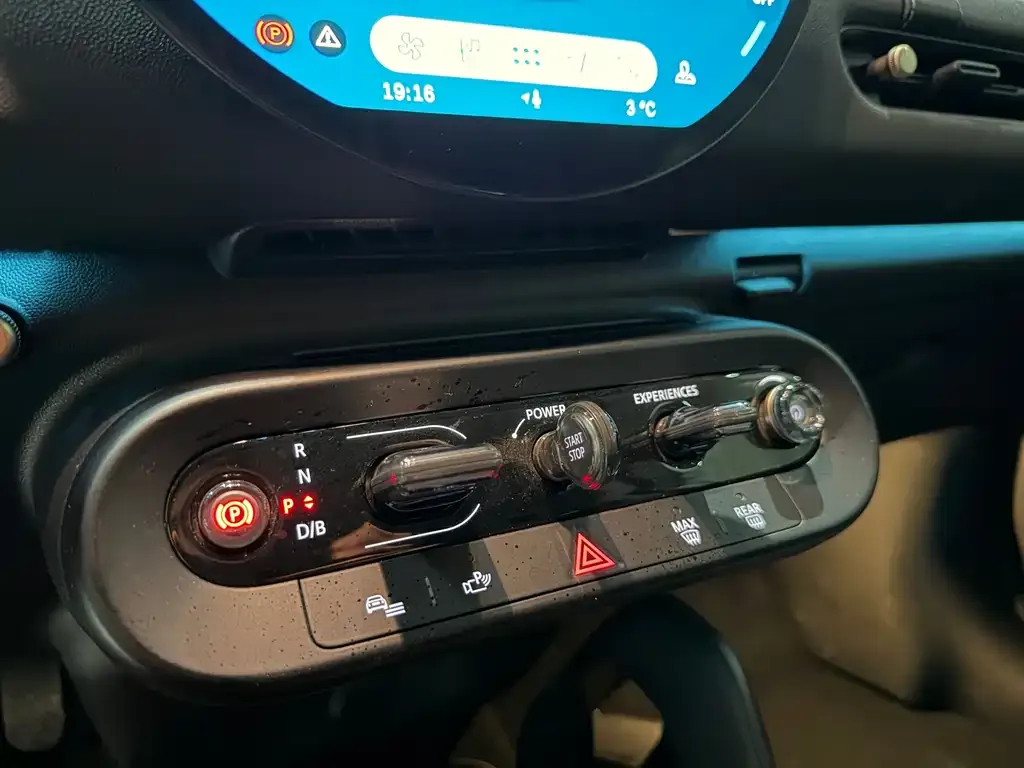 MINI Cooper EV 2025 из CN, фото 2