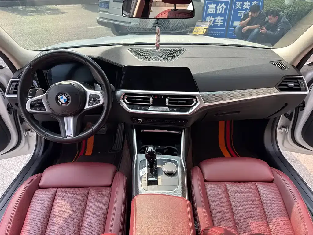 BMW 3 Series 2022 из CN, фото 9