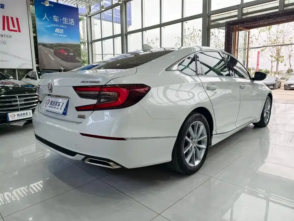 Honda Accord 2023 из CN, фото 6