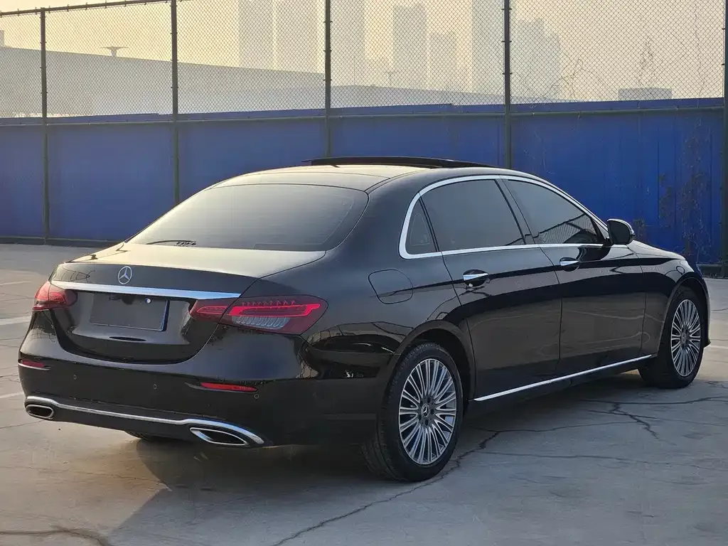 Mercedes-Benz E-Class 2021 из CN, фото 4