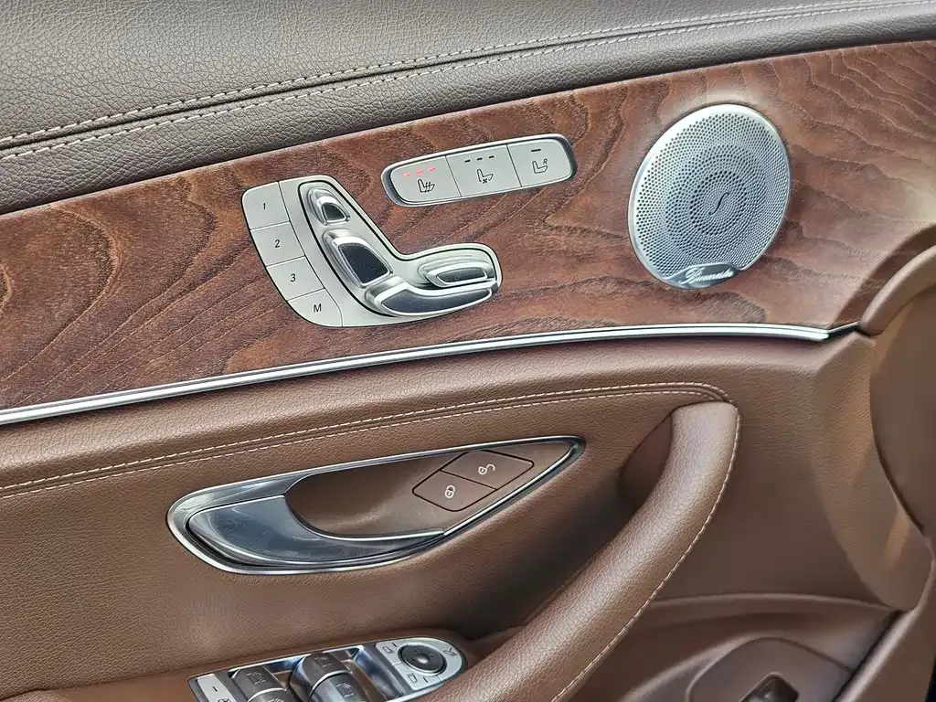 Mercedes-Benz E-Class 2021 из CN, фото 9