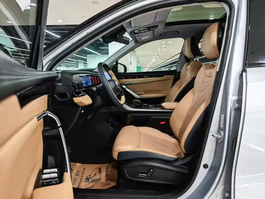 Geely Boyue L 2023 из CN, фото 8