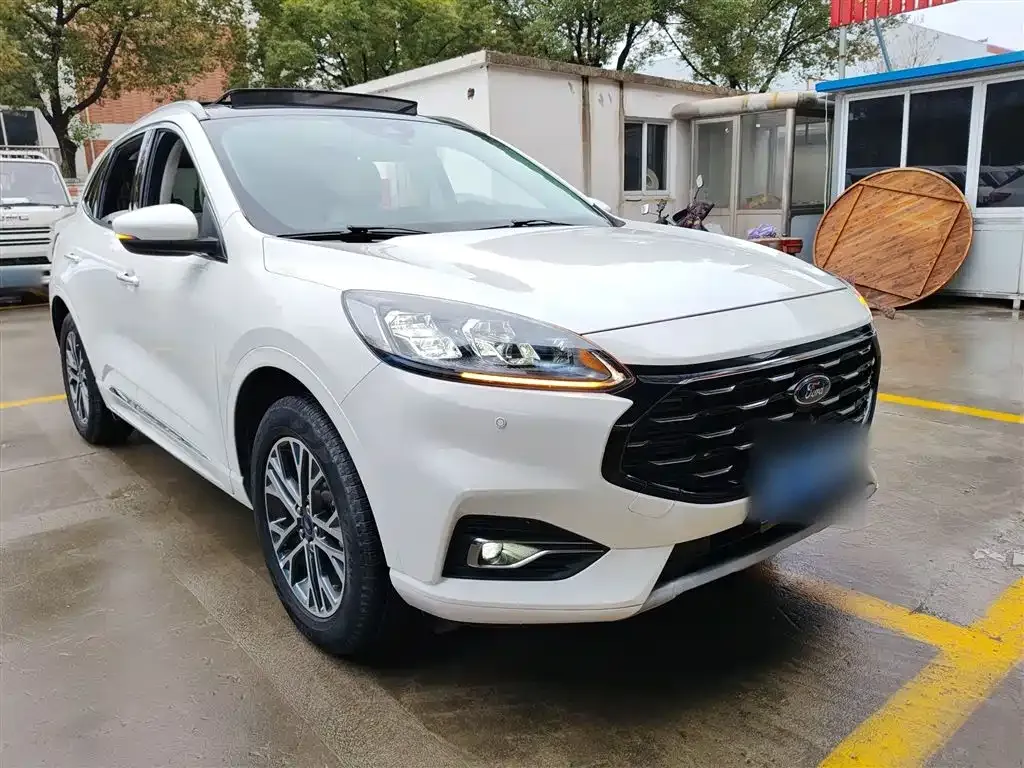 Ford Escape 2022 из CN, фото 10