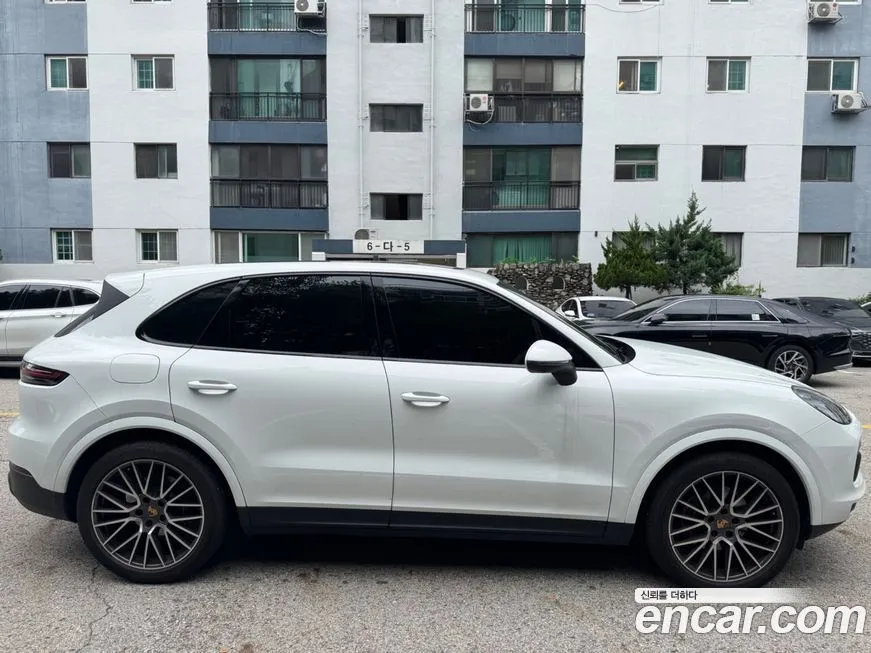 Porsche Cayenne 2022 из KR, фото 3