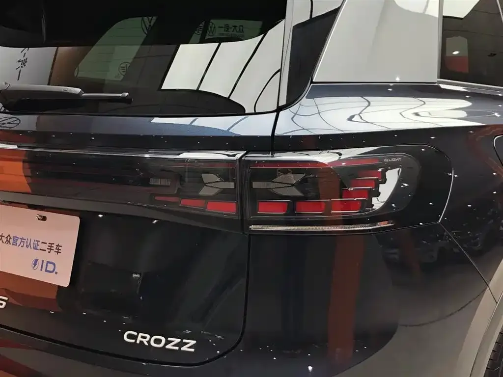 Volkswagen ID.6 Crozz 2023 из CN, фото 3