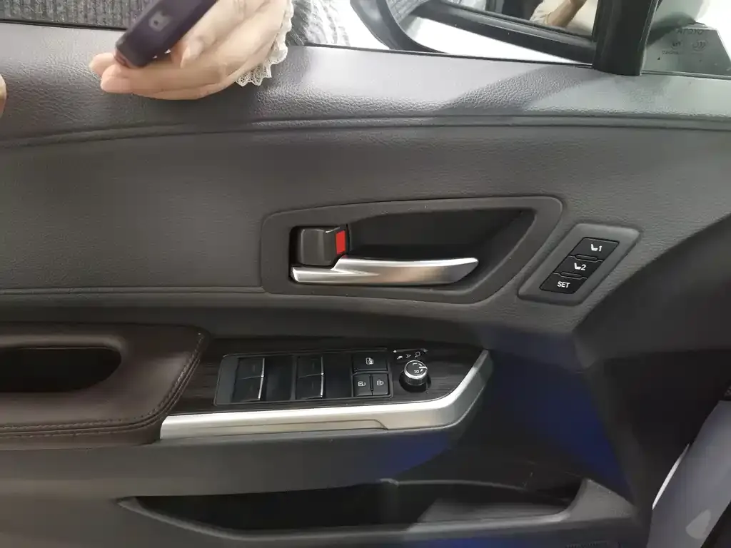 Toyota Sienna 2022 из CN, фото 10