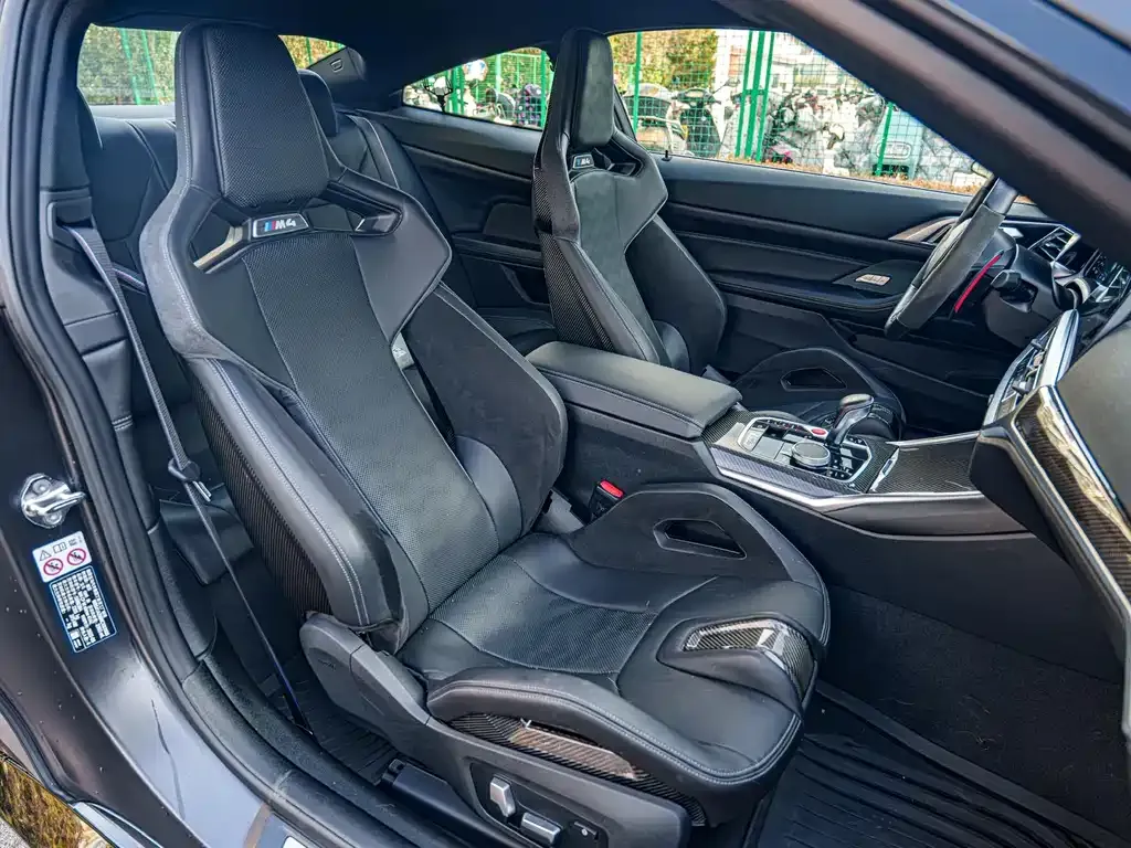BMW M4 2023 из CN, фото 6