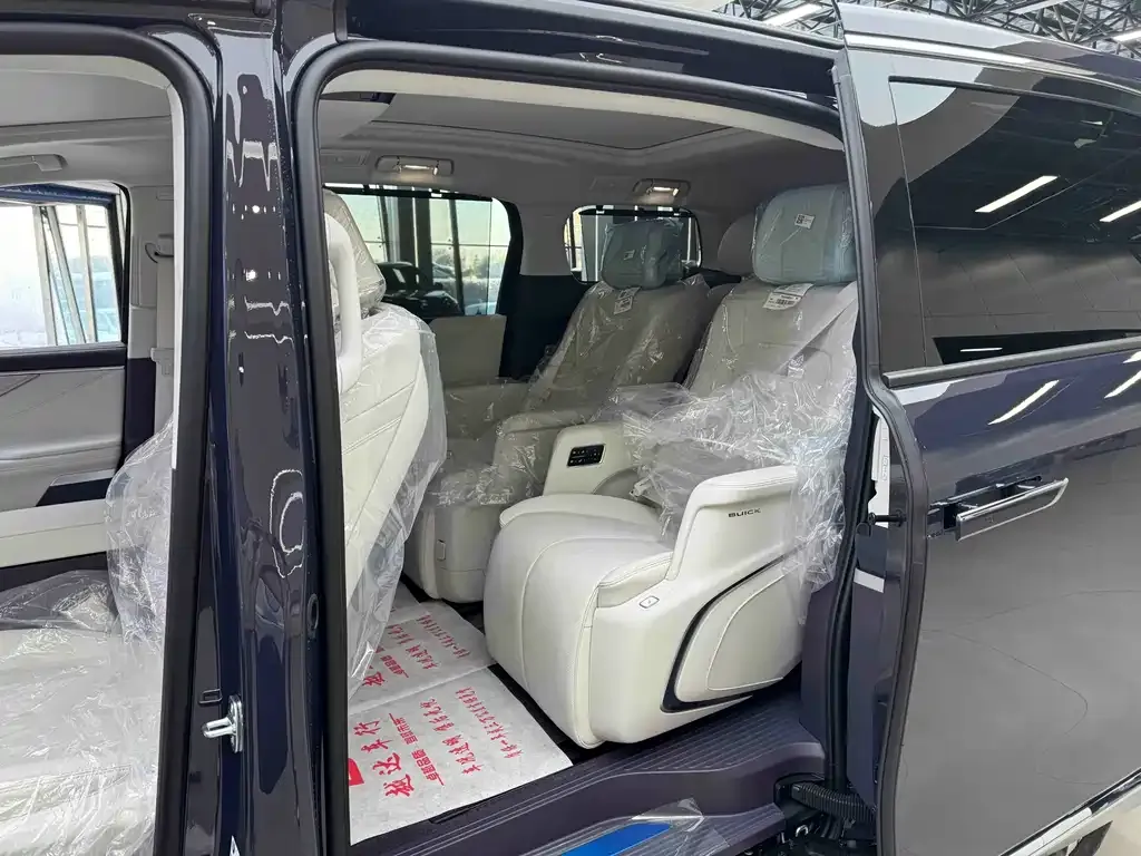 Buick GL8 Hybrid 2026 из CN, фото 10
