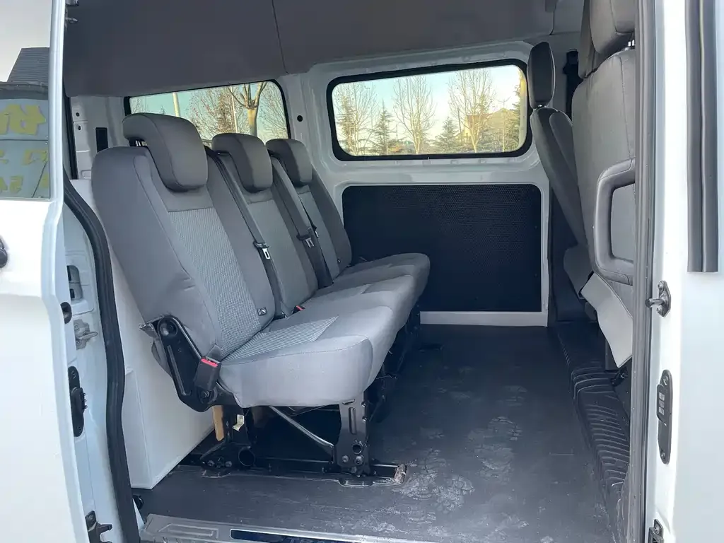 Ford Transit 2021 из CN, фото 7