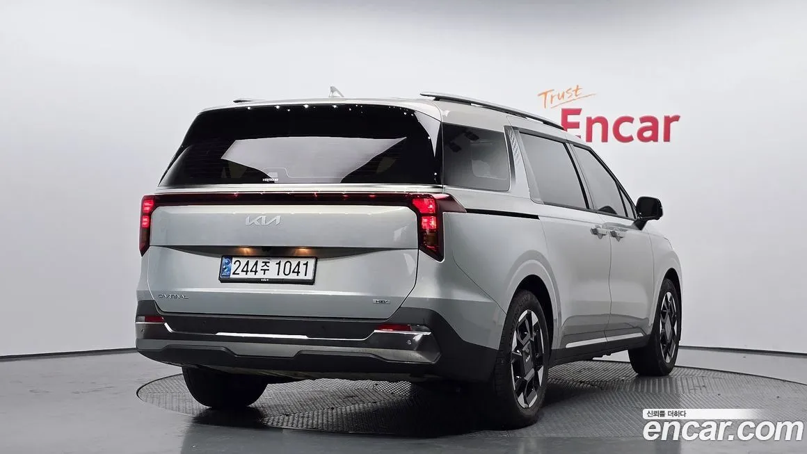 Kia Carnival 2025 из KR, фото 3