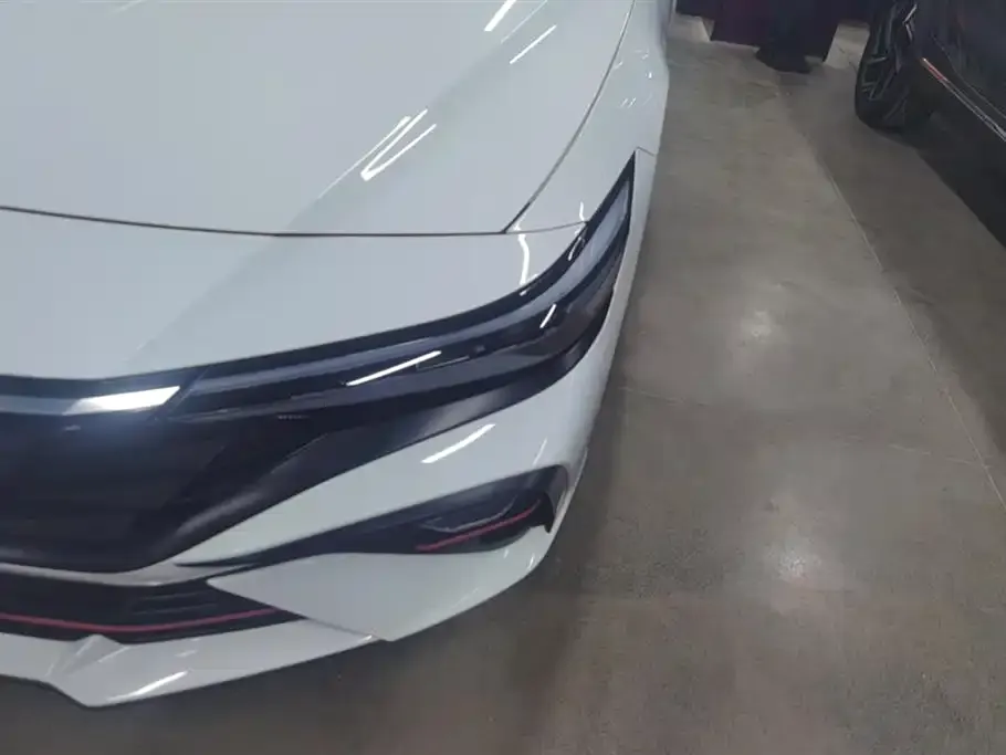 Hyundai Elantra 2025 из CN, фото 9