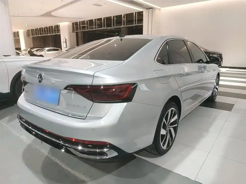 Volkswagen Sagitar 2023 из CN, фото 6