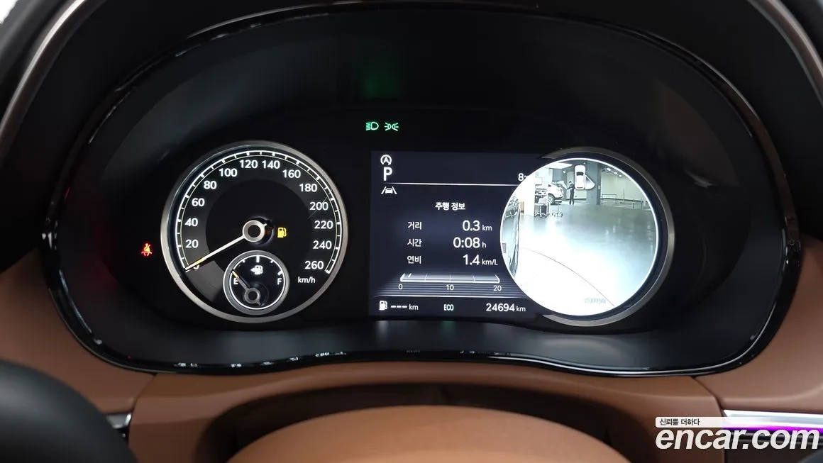 Genesis GV70 2024 из KR, фото 3