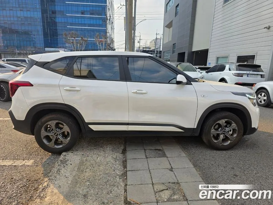 Kia Seltos 2024 из KR, фото 4