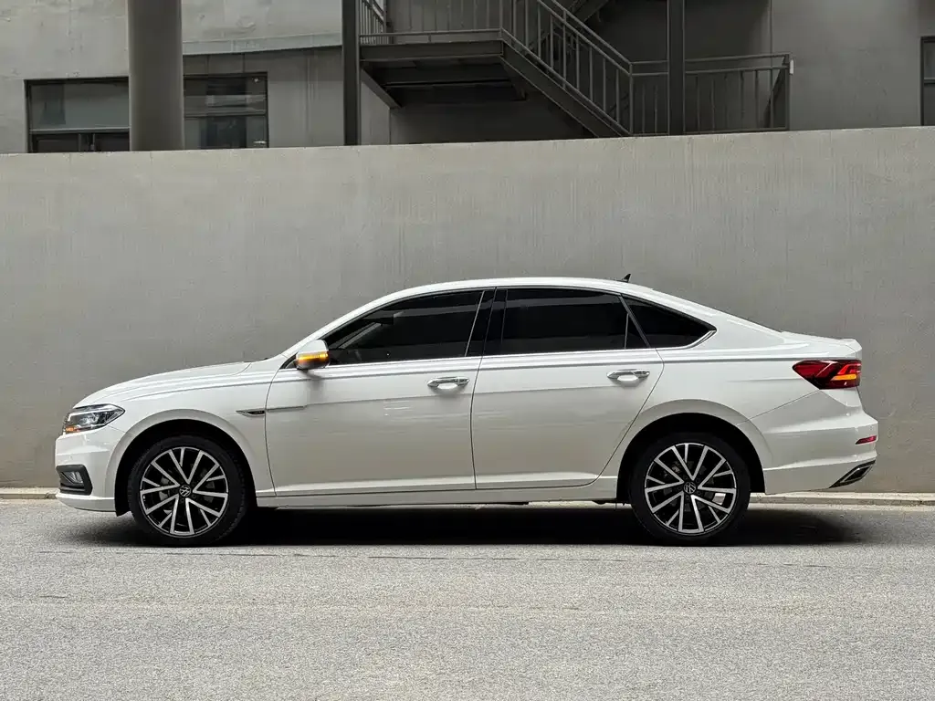 Volkswagen Lavida 2022 из CN, фото 8