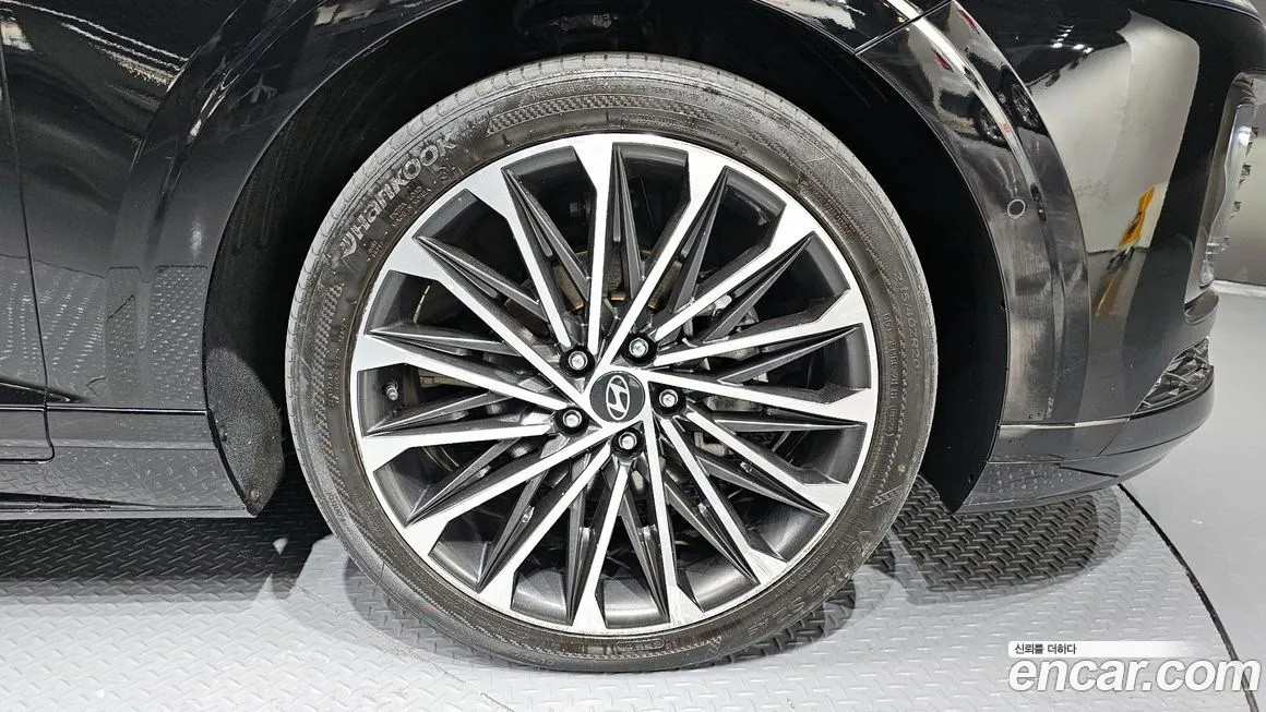 Hyundai Grandeur 2023 из KR, фото 4
