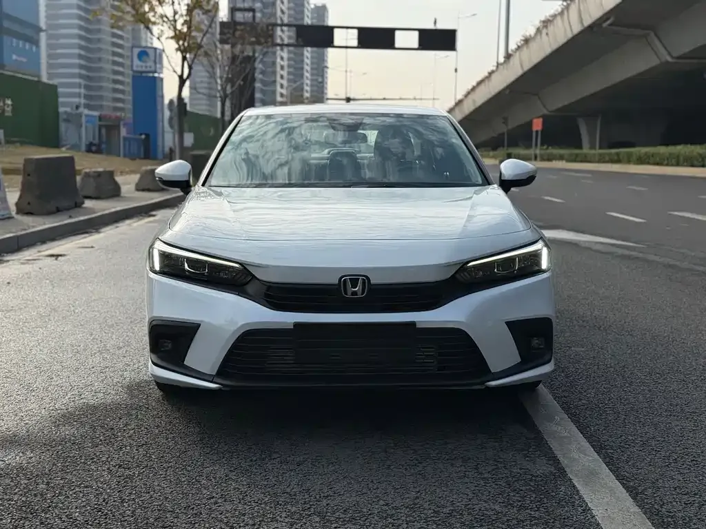 Honda Civic — фото 9