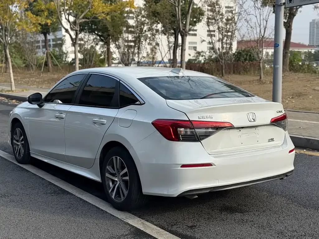 Honda Civic — фото 8