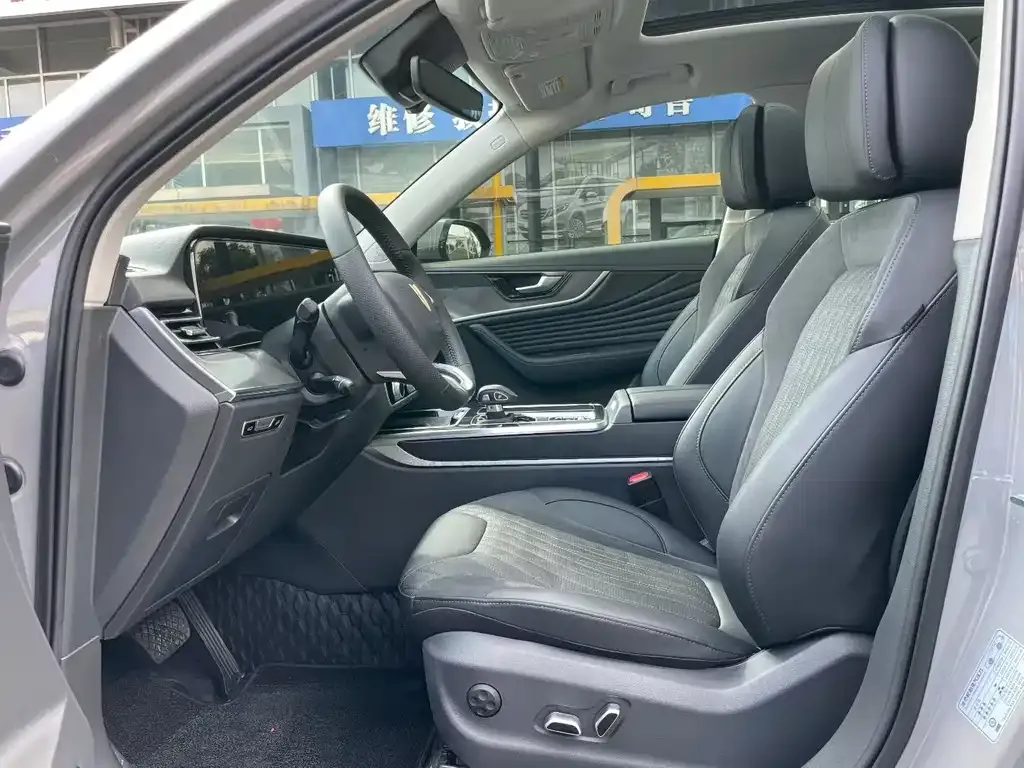 Hongqi HS5 2024 из CN, фото 8