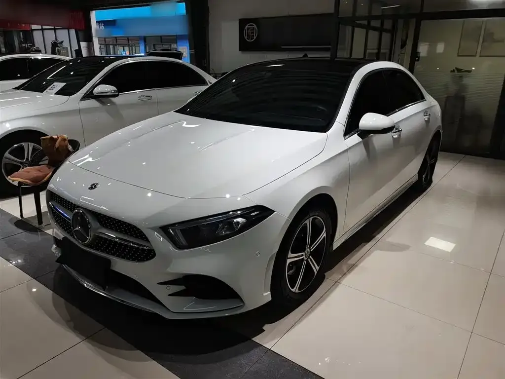 Mercedes-Benz A-Class 2023 из CN, фото 7