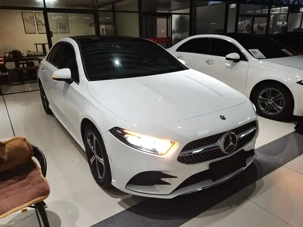 Mercedes-Benz A-Class 2023 из CN, фото 3