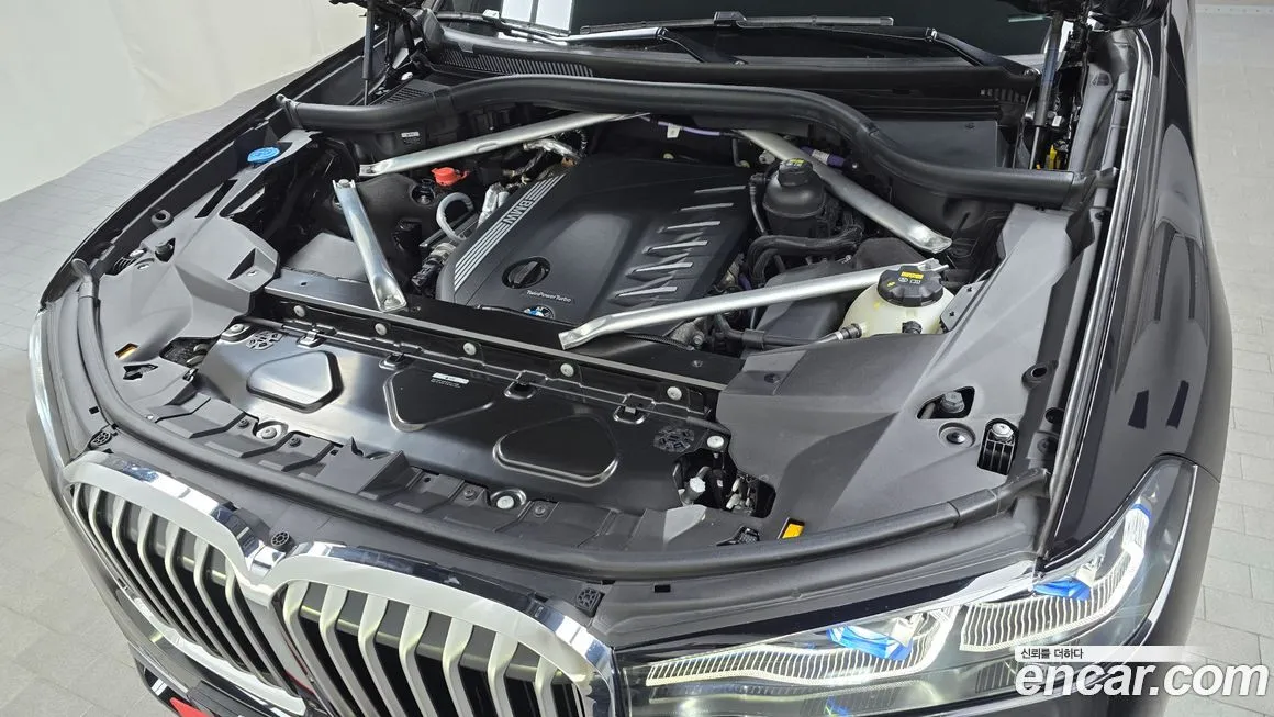BMW X7 2021 из KR, фото 9