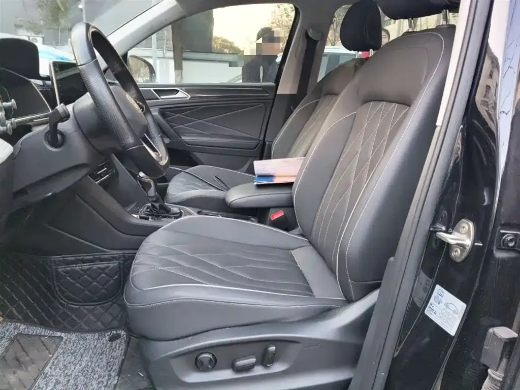 Volkswagen Tiguan L 2023 из CN, фото 7