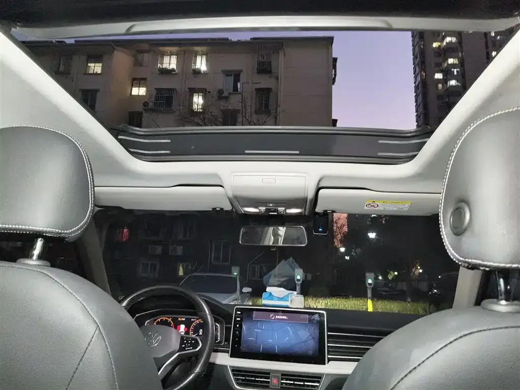 Volkswagen Tiguan L 2023 из CN, фото 4