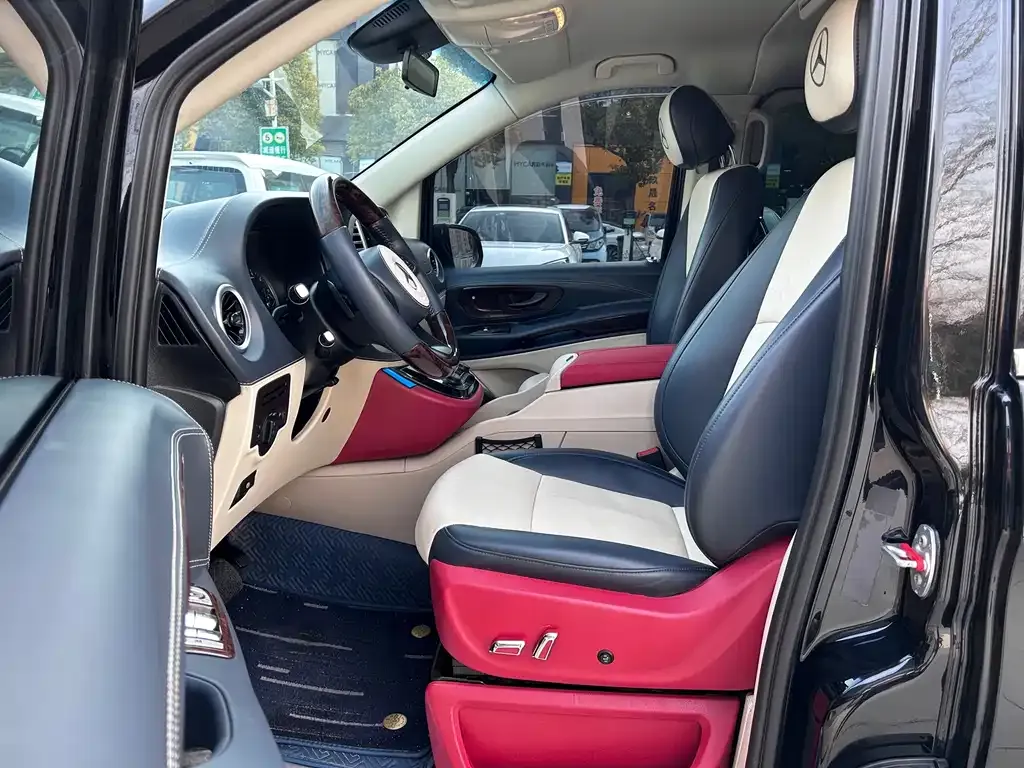 Mercedes-Benz Vito 2021 из CN, фото 6