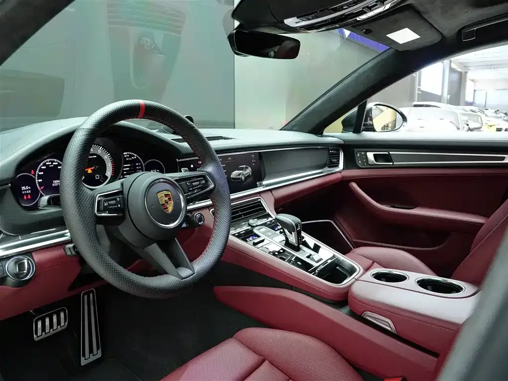 Porsche Panamera 2023 из CN, фото 10