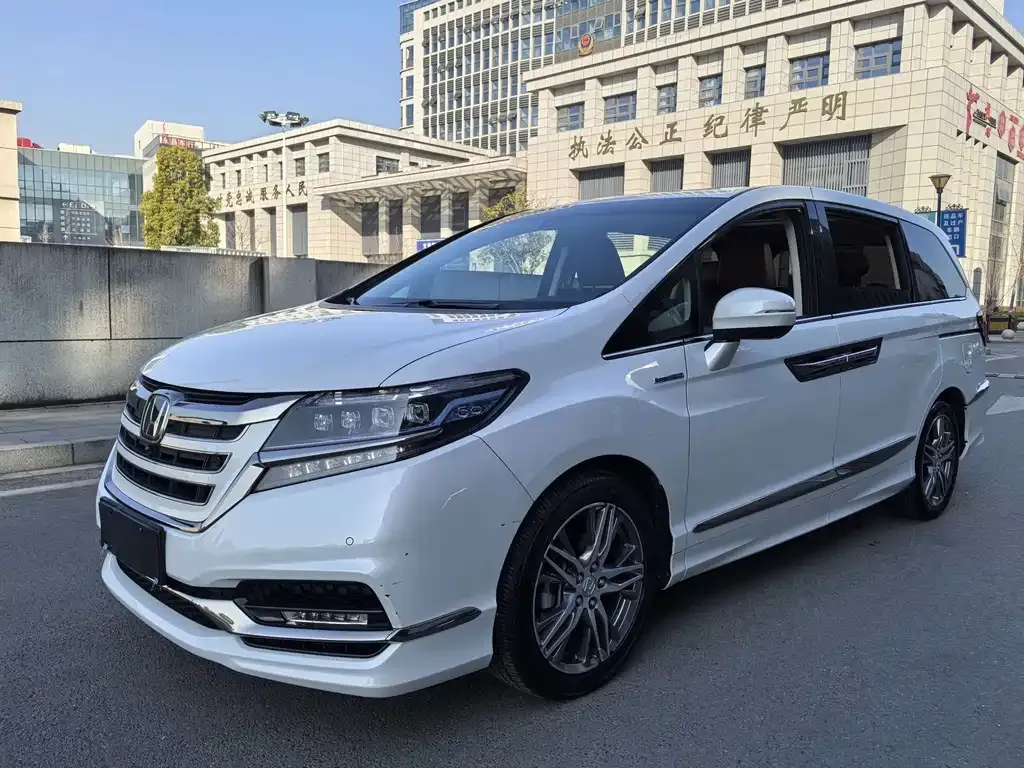 Honda Elysion 2021 из CN, фото 1