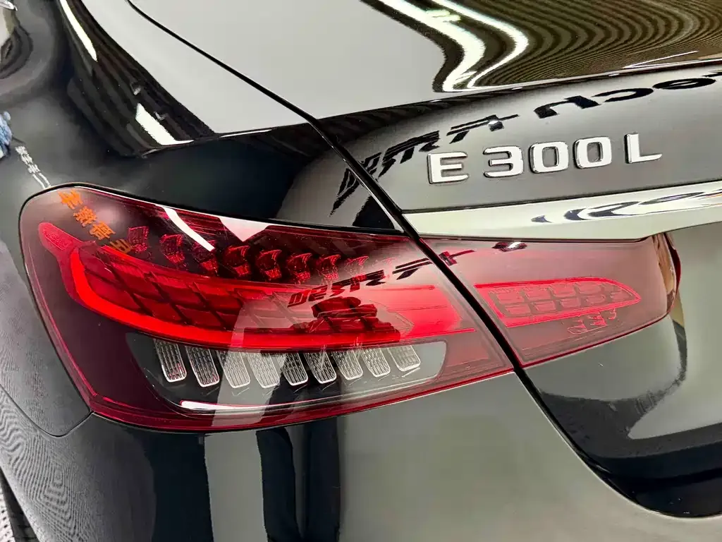 Mercedes-Benz E-Class 2023 из CN, фото 2