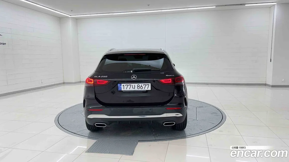 Mercedes-Benz GLA-Class — фото 2