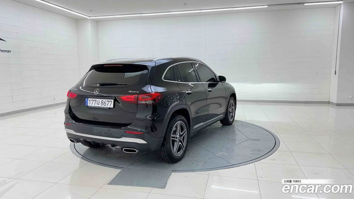 Mercedes-Benz GLA-Class — фото 9