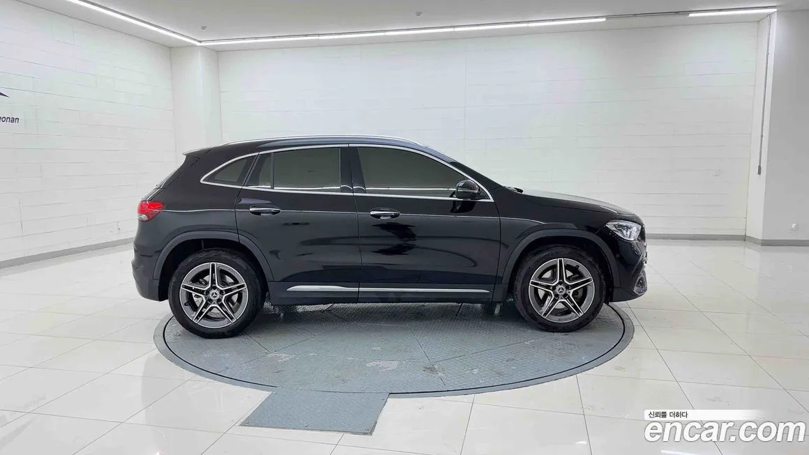 Mercedes-Benz GLA-Class — фото 5