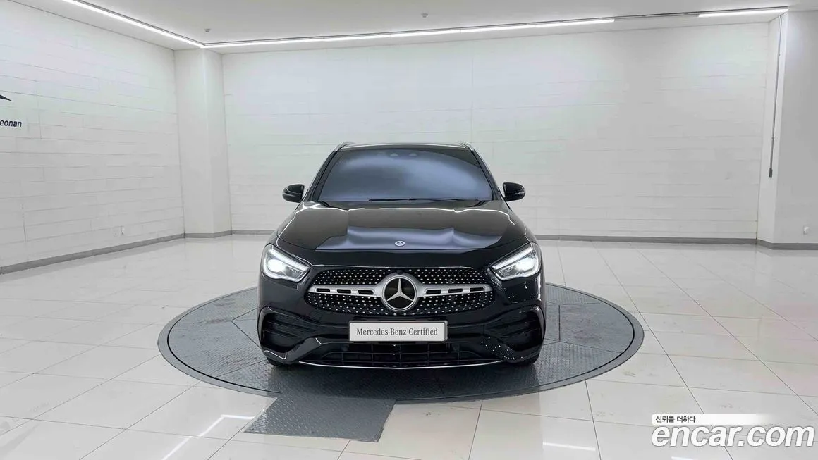 Mercedes-Benz GLA-Class — фото 4